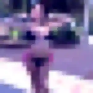 Photo privée de Hajar, 35 ans à Labastide-Saint-Georges - rencontre coquine
