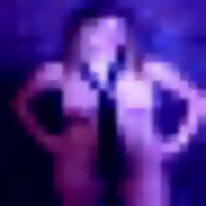Rejoins Vera, 26 ans à Labège en privé