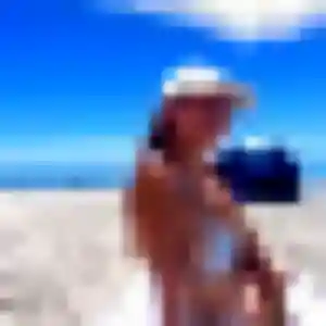 Oriane, 25 ans, connectée à Ladon pour une rencontre coquine