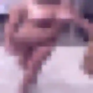 Chloe, 35 ans, dispo pour plan cul à Laignes