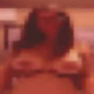 Ingrid, fille de 44 ans cherche plan cul à Landeleau