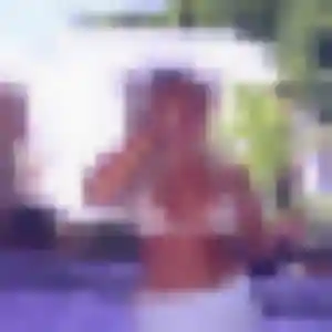 Photo privée de Jeanne, 28 ans à Landeronde - plan discret
