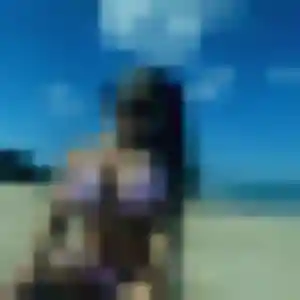 Découvre Ophelie, 27 ans à Langrolay-sur-Rance en privé