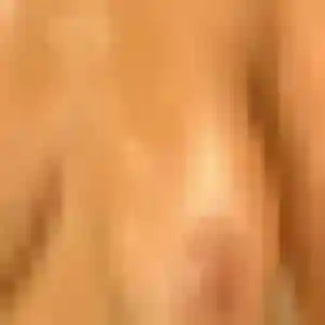 Ines (23 ans) à Larmor-Baden cherche une rencontre aujourd'hui