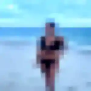 Photo de Salome à Laroin (35 ans) - plan cul discret