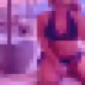 Photo de Adele à Laruns (22 ans) - plan cul anonyme
