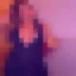 Contacte Anne-Sophie, 36 ans à Laugnac gratuitement