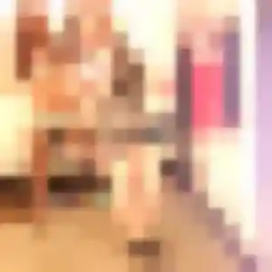 Uranie, 44 ans, connectée à Laval-Pradel pour une rencontre coquine