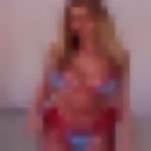 Morgane, femme de 26 ans cherche plan cul à Le Breuil