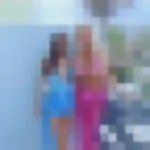 Adelaide, 33 ans, connectée à Le Burgaud pour une rencontre coquine