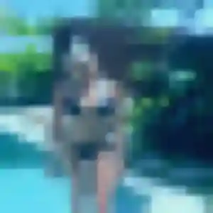 Contacte Anastasia, 23 ans à Le Donjon en privé