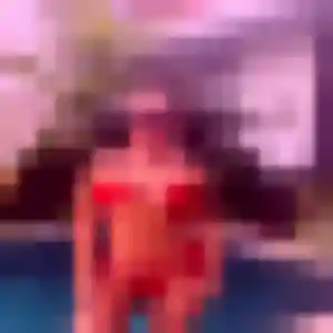 Melanie, 25 ans, dispo pour plan cul à Le Douhet