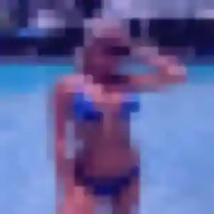Photo de Maud à Le Doulieu (24 ans) - plan cul discret