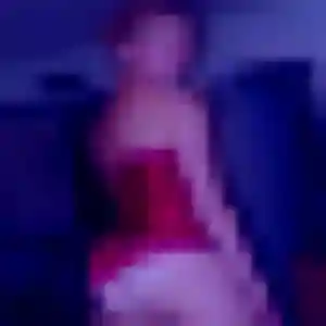 Agathe, 28 ans, dispo pour plan cul à Le Fossat