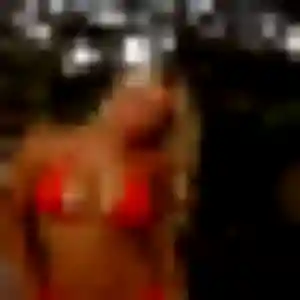 Zephyrine, 28 ans, dispo pour plan cul à Le Grand-Celland