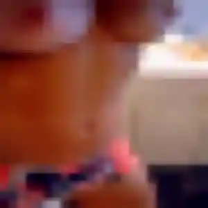 Rejoins Johanna, 32 ans à Le Lardin-Saint-Lazare en privé