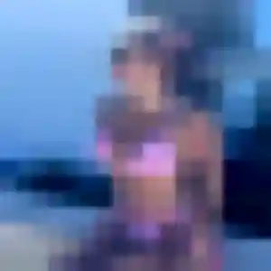 Photo de Urielle à Le Mesnil-en-Thelle (27 ans) - plan cul anonyme