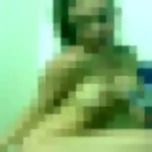 Caroline de Le Moustoir, 23 ans - plan cul sans prise de tête
