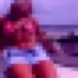 Sarah, 39 ans, en ligne à Le Pêchereau pour une rencontre coquine