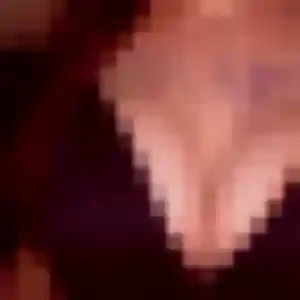 Anna, 32 ans, en ligne à Le Poët-Laval pour une rencontre coquine