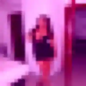 Bertrane, femme de 39 ans cherche plan cul à Le Sourn