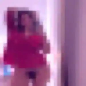 Profil de Cyrielle à Le Tronquay (24 ans) - plan cul discret