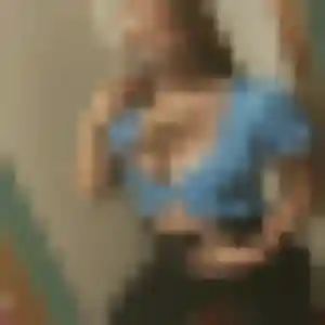 Blandine, 38 ans, disponible à Le Val-Doré pour un plan cul
