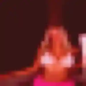 Photo de Nathalie à Le Vanneau-Irleau (32 ans) - plan cul gratuit