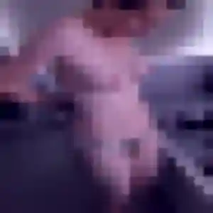 Photo exclusive de Gabrielle, 22 ans à Lécluse - rencontre sans lendemain
