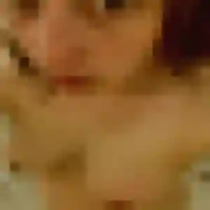 Brunehilde, 28 ans, connectée à Lédergues pour une rencontre coquine