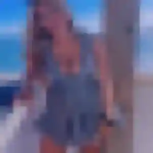 Zineb, 43 ans, en ligne à Les Fourgs pour une rencontre coquine