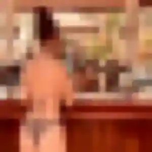 Sexy Amandine, 40 ans à Les Loges-en-Josas - découvrir son profil