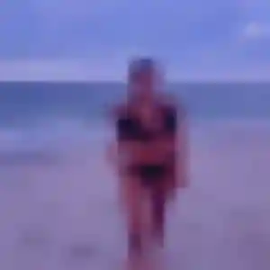 Christine, 28 ans, dispo pour plan cul à Les Monts-Ronds