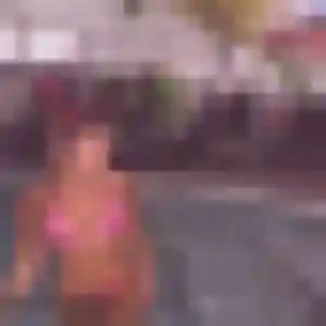 Sara, 44 ans, disponible à Les Portes du Coglais pour un plan cul