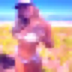Delphine, 27 ans, cherche un plan cul à Les Villages Vovéens