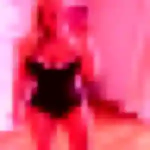 Contacte Zoe, 23 ans à Leuhan en privé