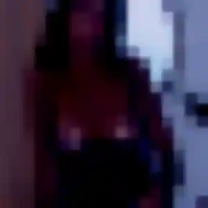 Fabienne, 34 ans, en ligne à Linthal pour un plan cul