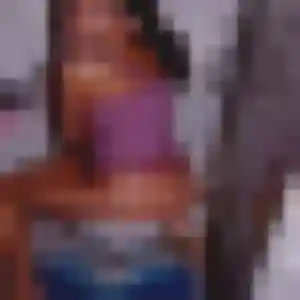 Noemie, fille de 43 ans propose plan cul à Livinhac-le-Haut