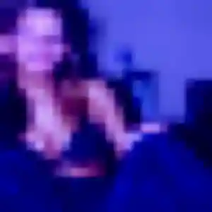 Rencontre Virginie, 37 ans à Livinhac-le-Haut en privé