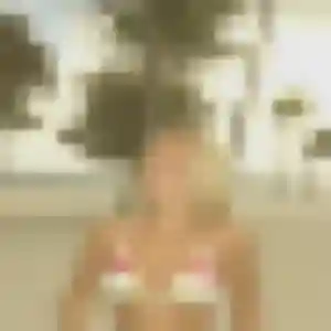 Karima (22 ans) à Longecourt-en-Plaine propose un plan cul ce soir