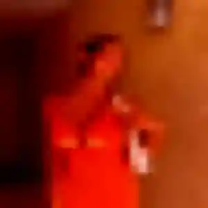 Ilona, 24 ans, en ligne à Lormaison pour un plan cul