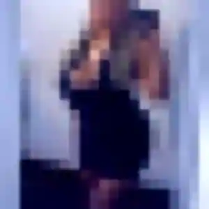 Photo privée de Camille, 37 ans à Lormont - rencontre sans lendemain