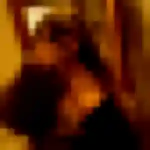 Photo de Caroline à Louvigné-du-Désert (37 ans) - plan cul sans inscription