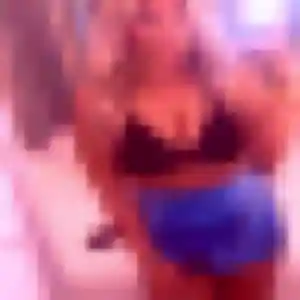 Meriem, femme de 41 ans propose plan cul à Louvigné-du-Désert