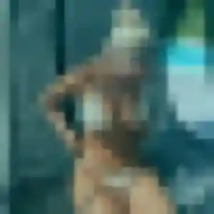 Photo perso de Ilona, 28 ans à Loyat - rencontre coquine
