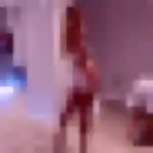 Emma de Lugon-et-l'Île-du-Carnay, 26 ans - plan cul sans prise de tête