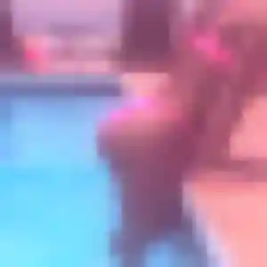 plan cul à Lugrin : profil de Lucie, 23 ans - accès libre