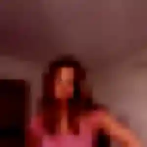 Zineb, fille de 23 ans cherche plan cul à Lyons-la-Forêt