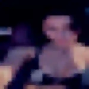 Découvre Ursula, 35 ans à Mâcon en privé