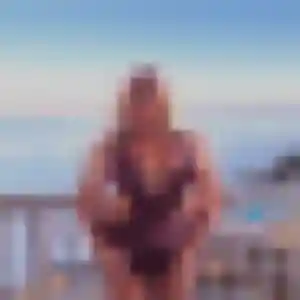 Salima, 25 ans, disponible à Macornay pour une rencontre coquine
